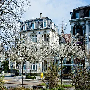 Seestrasse Drei Koenige * チューリッヒ